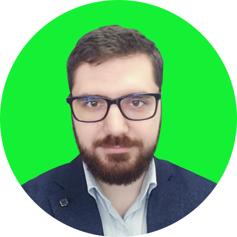Владимир Новоженов